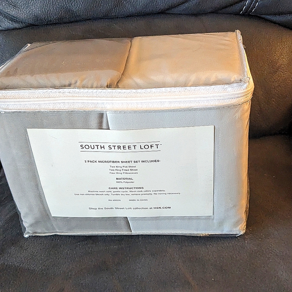 2 set pkg.King sheets..@$11.00. ea.. light & dark gray. Selling as The Set @$22.